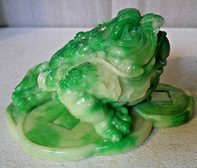 Green & Cream Fortune Toad / Frog ~ Fen Shui Figurine ~ 3 Legged ~ No Coin Lot 3
