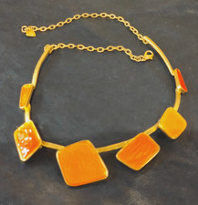 collana girocollo rigida con quadri smaltati arancioni firma Dolce Vita Paris