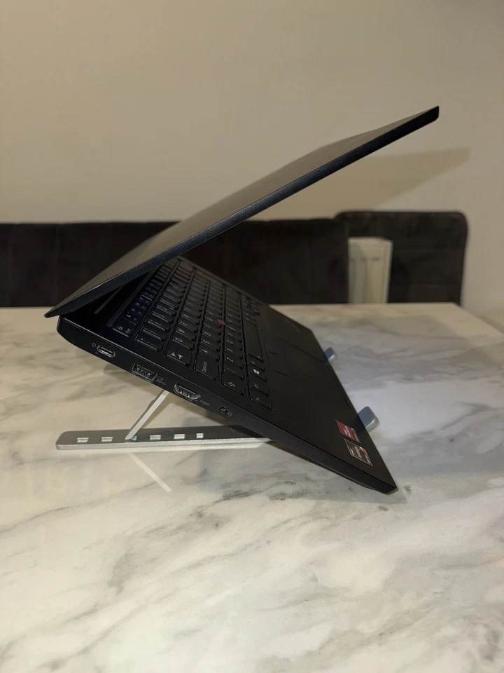 Lenovo ThinkPad E14 G3 · Ryzen 7 5700U · 16GB · 512GB, photo 2 of 5