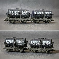 N Gauge 2x Peco Express Dairy of London Milk tank wagons *PRO WEATHERED LOOK*