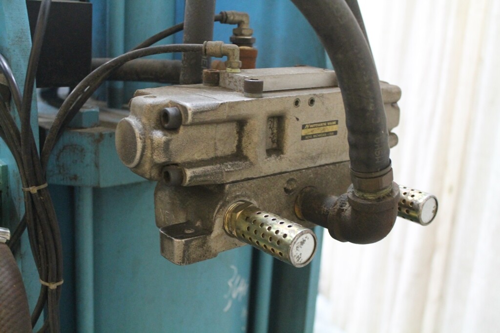 15 TON AIR HYDRAULICS CFRAME PRESS YODER 63783 eBay