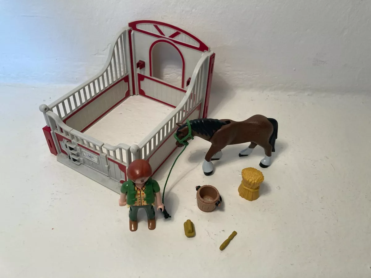 PLAYMOBIL Box Rouge Cheval Et Palefrenière 5108 INCOMPLET EN LOOSE