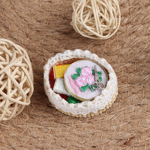 1:12Dollhouse mini embroidery tools set simulation sewing scissors thread mod.SY - Picture 5 of 12