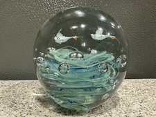 3” Art Glass Paperweight Aqua Swirls Bubbles Birds Flying Smooth Bottom EUC