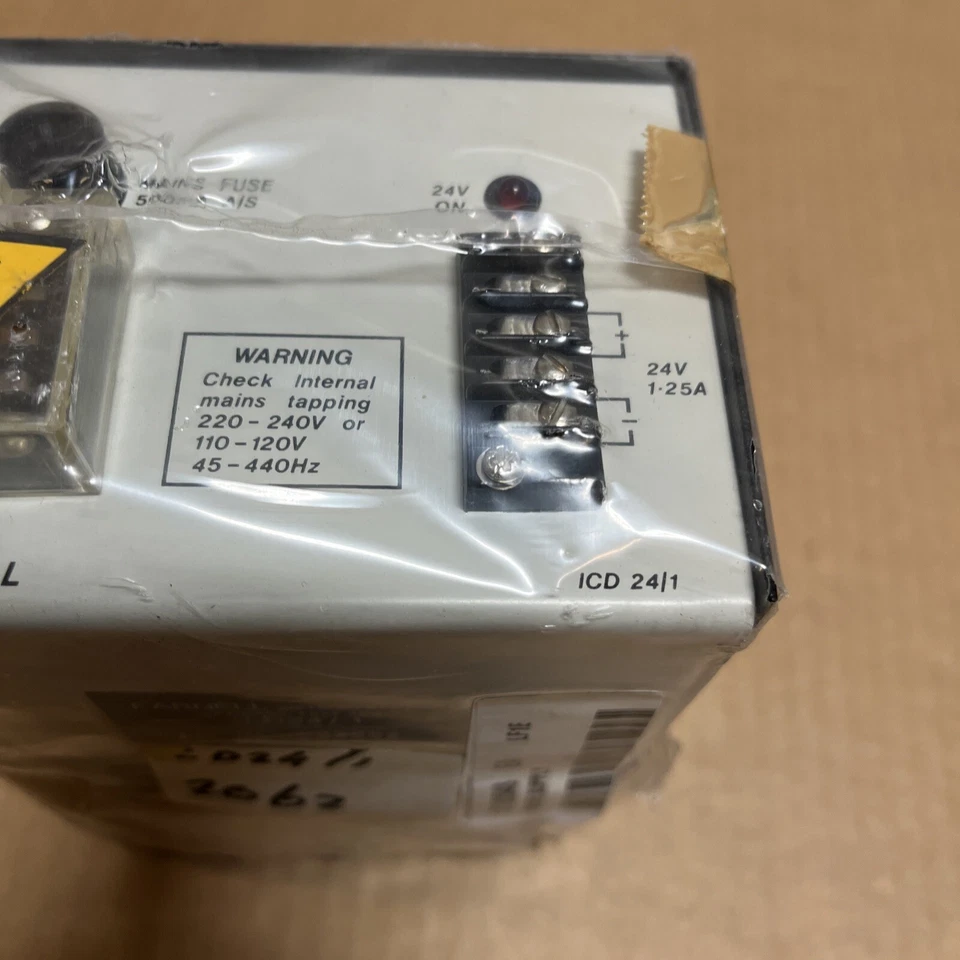 Nueva Fuente de Alimentación Industrial Farnell Modelo ICD24/1 Garantía 🇺🇸 Foto 3 de 4