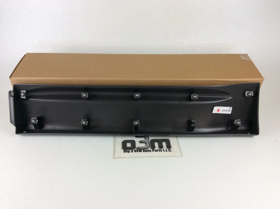 GMC Terrain 2010-2017 lado del pasajero derecho puerta trasera moldura inferior gris nuevo OEM Foto 2 de 3