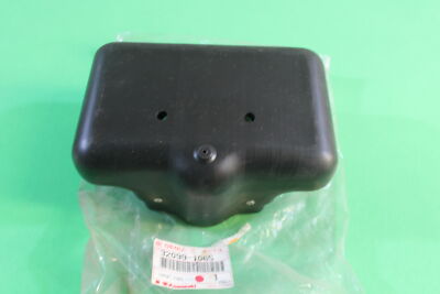 88 Kawasaki Bayou KLF 185 OEM Toolbox Storage Box Case 32099-1065