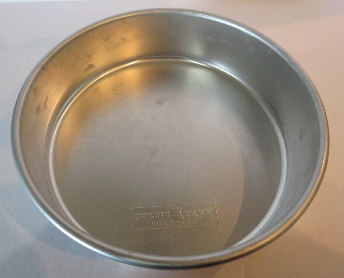 Nordic Ware Naturals 9