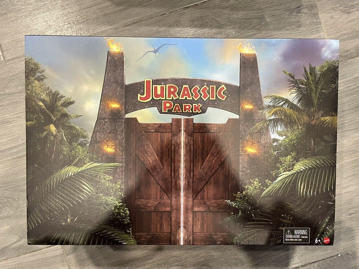 SDCC 2022 Mattel Jurassic World Hammond Collection Outhouse Chaos Set IN  HAND