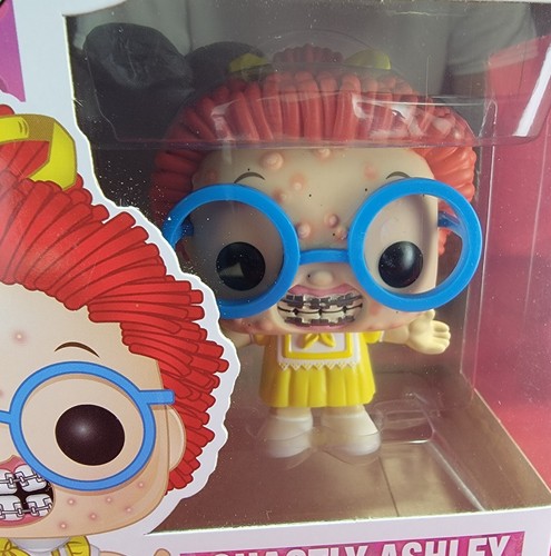Ghastly Ashley funko # 2 (nib)With Pop Protector - Picture 3 of 7
