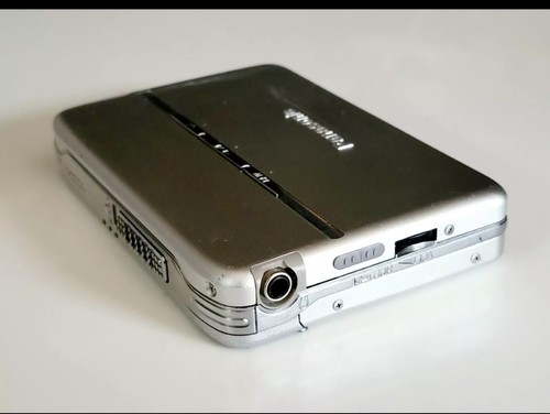 Panasonic RQ-SX91 Walkman cassette player Folding door Fully Working Collectable - Picture 12 of 12