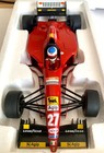 Foto 10 di 12