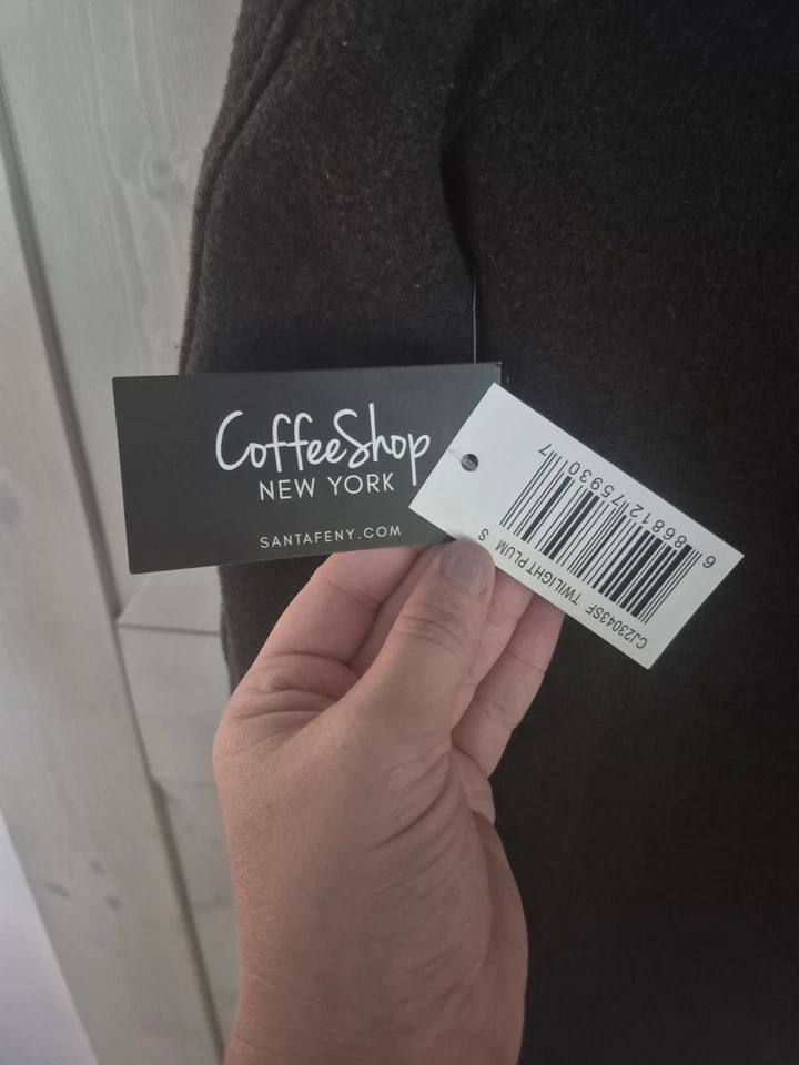 Chaqueta pequeña marrón Stitch Fix Coffee Shop New York con capucha extraíble de piel Foto 4 de 4