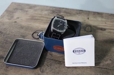 Vintage 2002 Fossil Kaleido ''Big Tic'' series men's watch complete original box