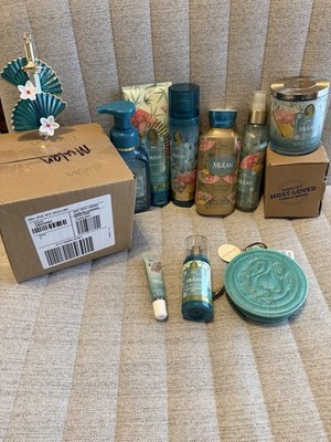 Bath & Body Works Mulan 10 Pc Set. Plug In NIB. Pic Is Mine
