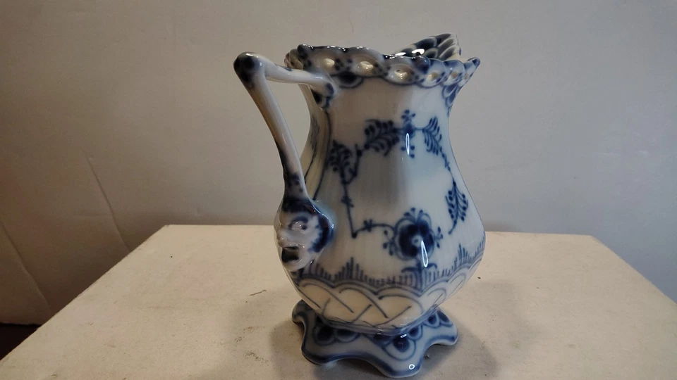 Royal Copenhagen синий рифленый полный кружевной сливочник 1032 - Изображение 3 из 4