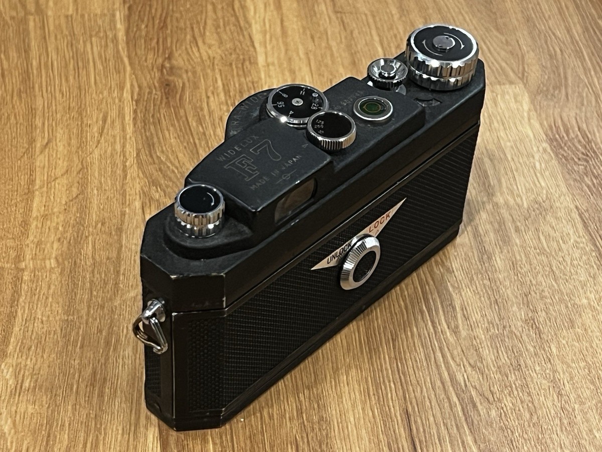 Widelux F7 フィルムカメラ Panon Widelux F7 Camera — Concert Photos, Historical Images