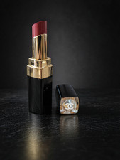 Chanel Rouge Coco Flash Lipstick Shade 152 Hydrating Shiny Daily Lip Color