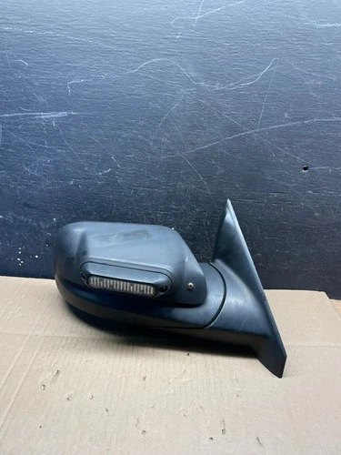 2011 to 2015 Ford Explorer Right Passenger View Door Turn Sgn Mirror R9382 PS