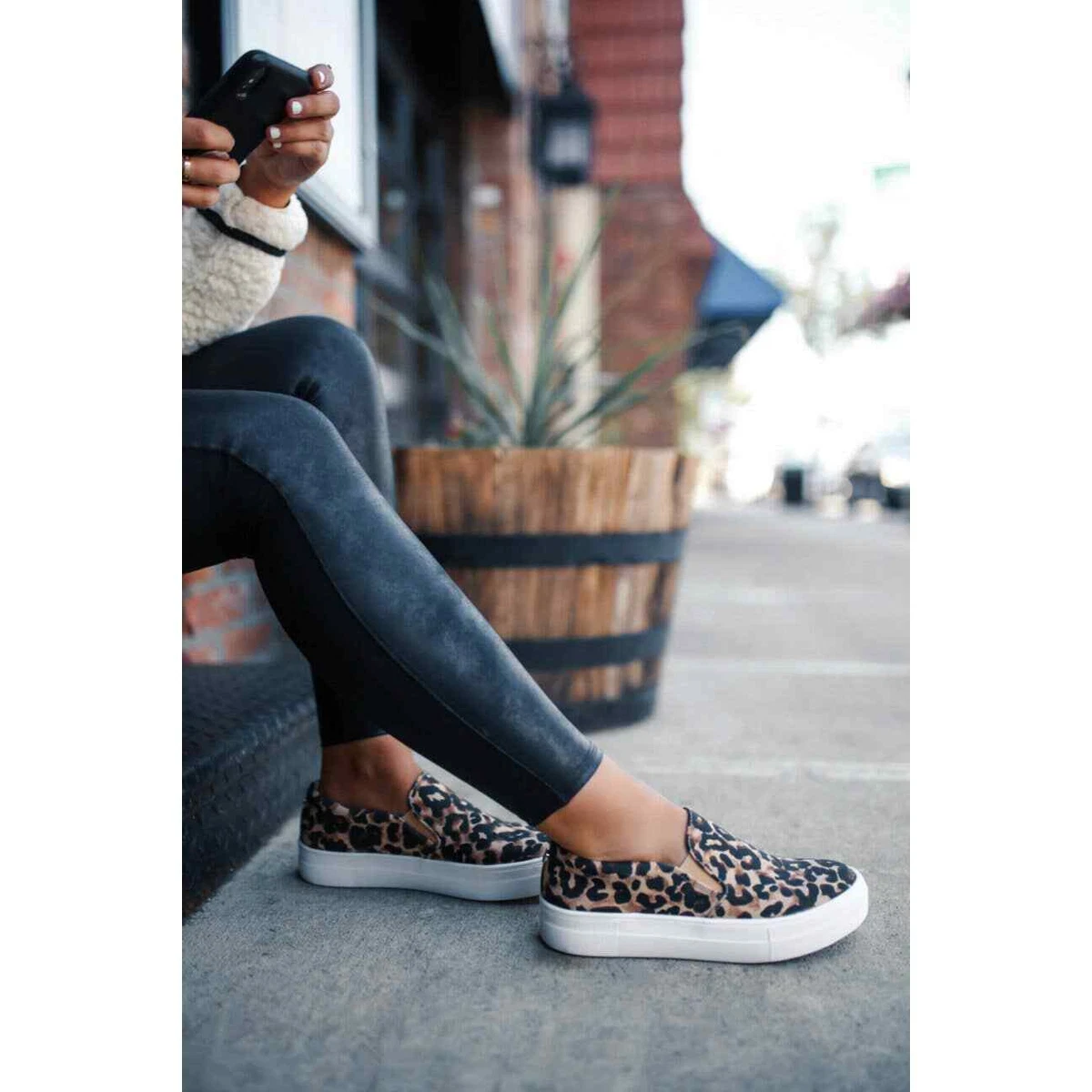 Steve Gills Sneakers Leopard Size |