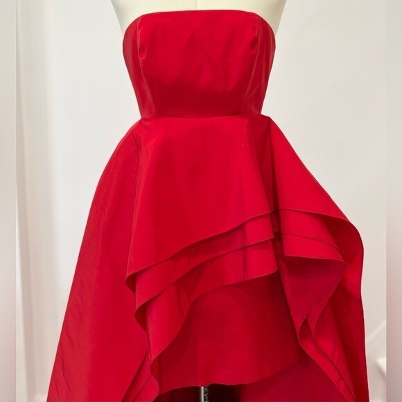 Carolina Herrera Tiered Ruffle Dress Strapless High-Low Gown Red dress US:0 | eBay Carolina Herrera Tiered Ruffle Dress Strapless High-Low Gown Red dress US:0 | eBay