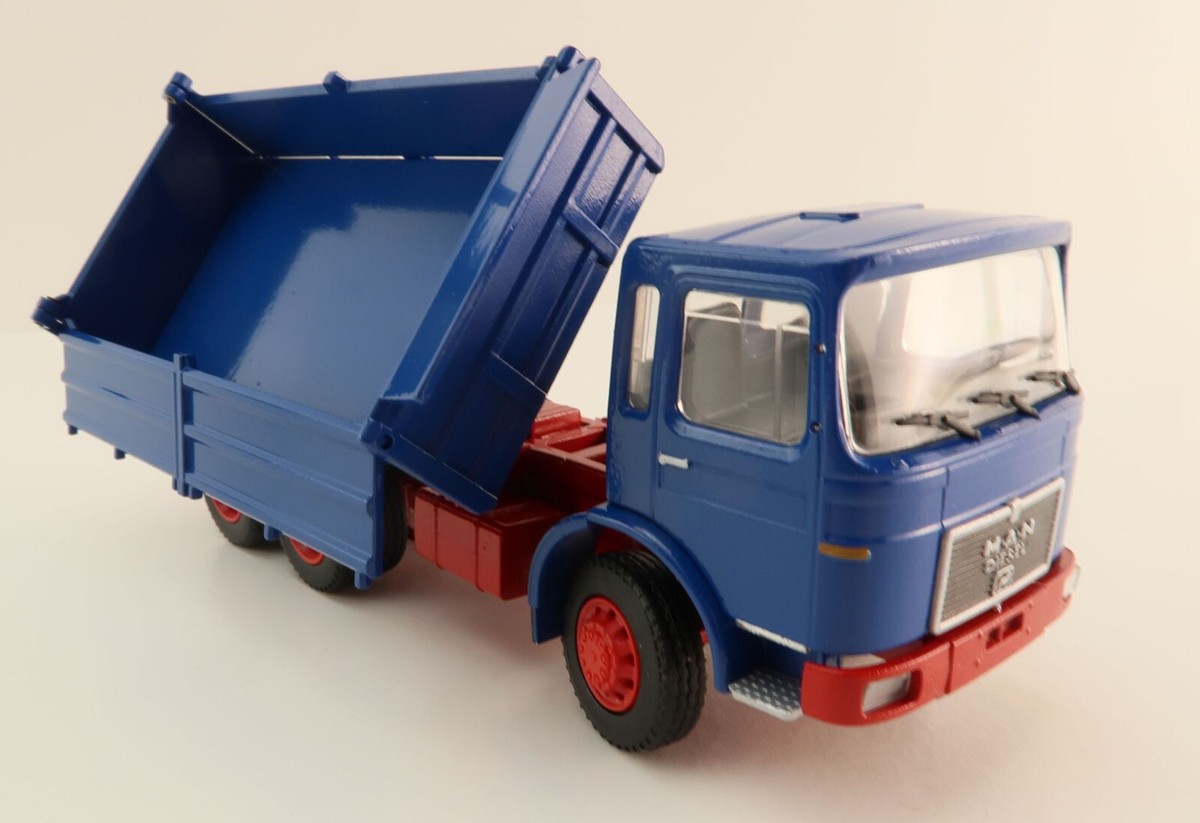 Conrad 1061/1 - MAN F7/F8 3 axle Three Side Tipper Truck New