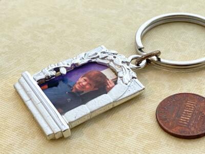 Vintage Signed Danecraft Silver Tone Metal Arched Picture Frame Key Ring