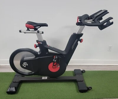 LIFE FITNESS LifeFitness IC5 Indoor Cycle. New in the box!