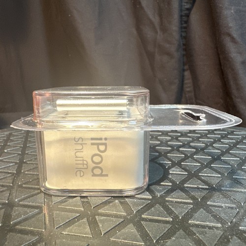 Apple iPod Shuffle (New/Sealed) 4th Generation 2GB - Model MC645LL/A MP3 - Picture 8 of 8
