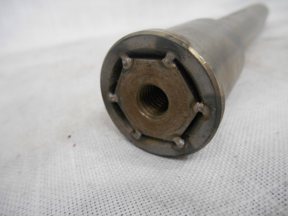 2004 2005 Ninja ZX-10R ZX10R ZX10 Race Welded Front Axle Bolt 2004 2005 Ninja ZX-10R ZX10R ZX10 Race Welded Front Axle Bolt