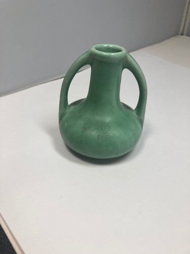 Arts & Crafts Pottery Vase Matte Green 3" Tall Camark - Picture 3 of 11