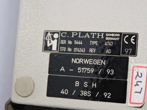 Litton Marine 4747 Autopilot Interface V-ADII Unit C.Plath S/N 5444 Rev AD - Picture 12 of 12