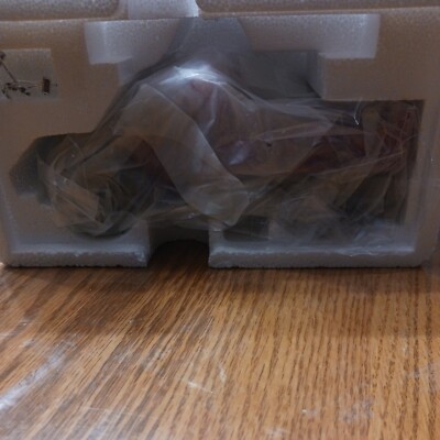 FIRST GEAR  INTERNATIONAL KB-10 DUMP TRUCK 19-2682 Red Body Sealed in Box New