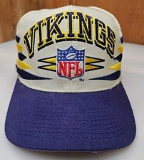 Vintage Logo Athletic Minnesota Vikings Diamond Cut Pro Line Snapback Snapback 