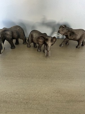Schleich African Elephant Bundle Of 3 Retired /pre Owned 2011 And 2015