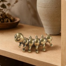Antik-inspirierte Messingfigur Mit F&uuml;hlern, Vintage-Teehaustier F&uuml;r Sammler,