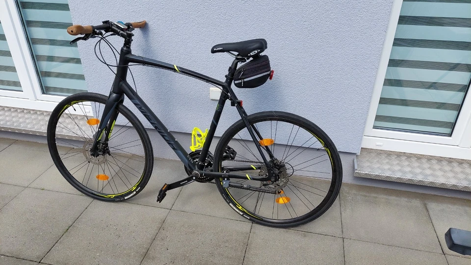 Merida Speeder 100 - 2019 - 10,35 kg, Rahmen 59 cm.