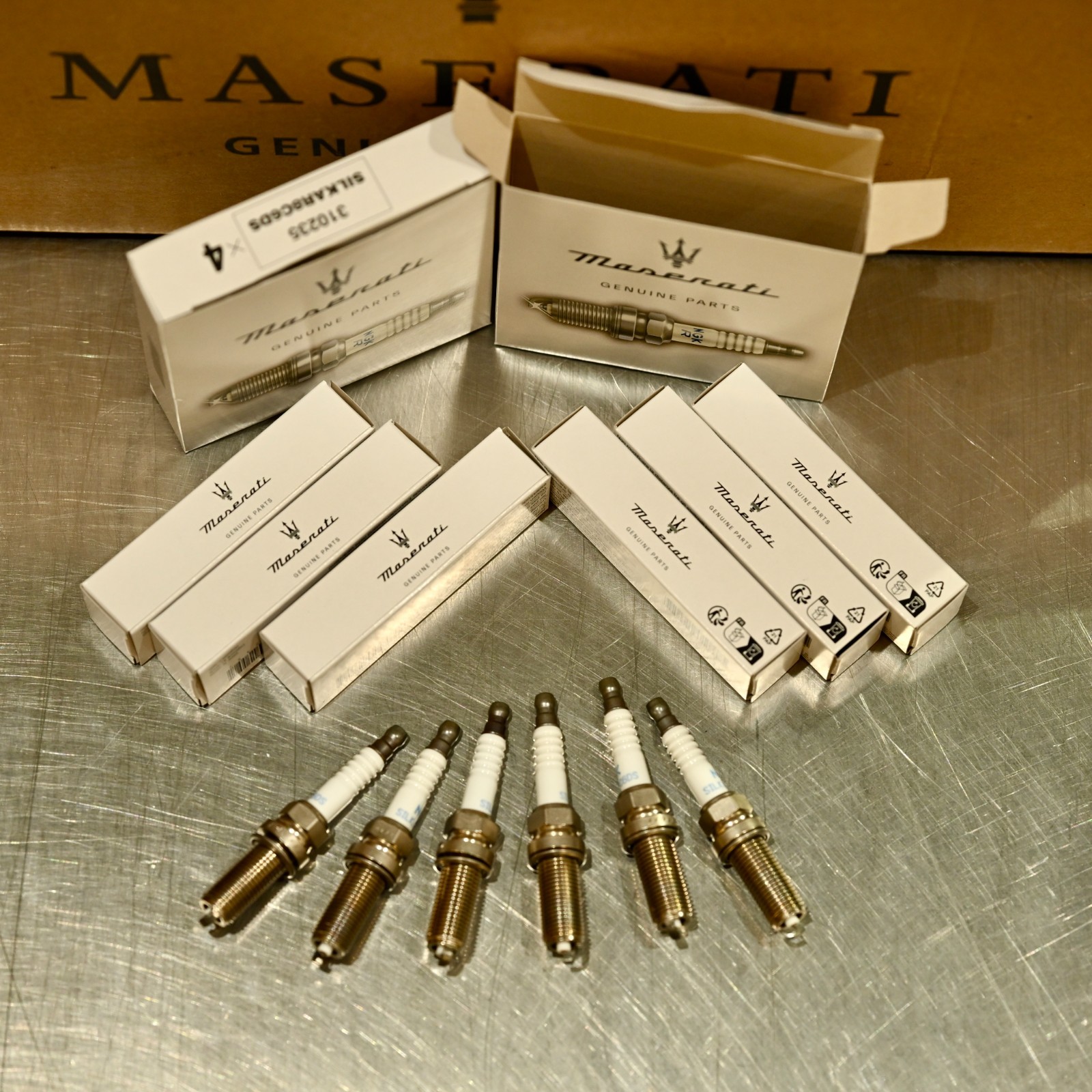 Maserati Ghibli Spark plug P/N 310235