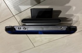 SONY Playstation PS Vita PCH-1000 Console Sapphire Blue w/ Charger +4GB card