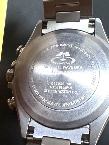 Citizen Attesa CC4015-51E Eco-Drive Satellite Chronographe Solaire Montre Hommes - Photo 3 sur 8