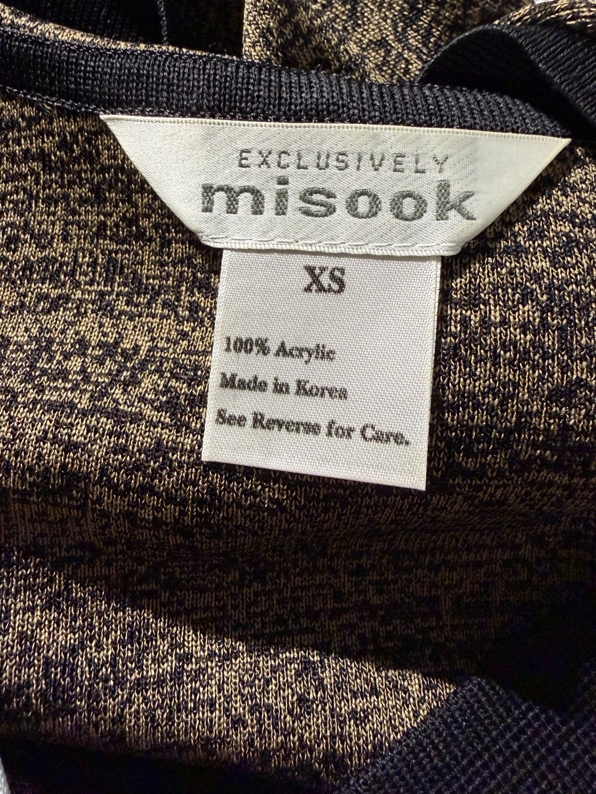 Misook Black Red Colorblock Button Adjustable Wai… - image 4