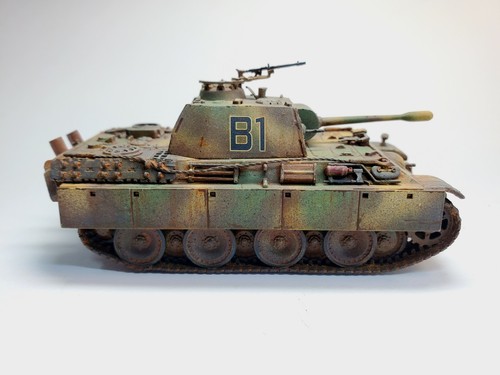 Pro-built Dragon 1:72nd PzBeob Wg V Ausf G Panther HJ Division Hungary 1945 - Picture 16 of 17