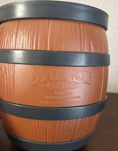 Universal Studios Super Nintendo World Donkey Kong Country Tazza Barile Ecc LE - Foto 7 di 12