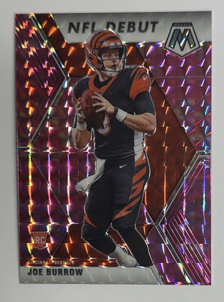 2020 Panini Mosaic NFL Debut Pink Camo Joe Burrow Rookie RC #261