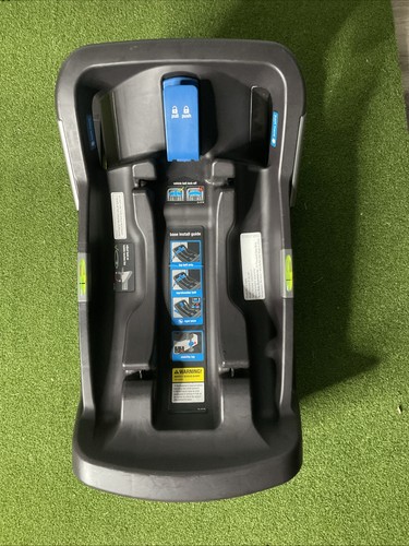 Nuna Pipa Infant Car Seat Base Nice! 2020/07/02 Good Till 2027