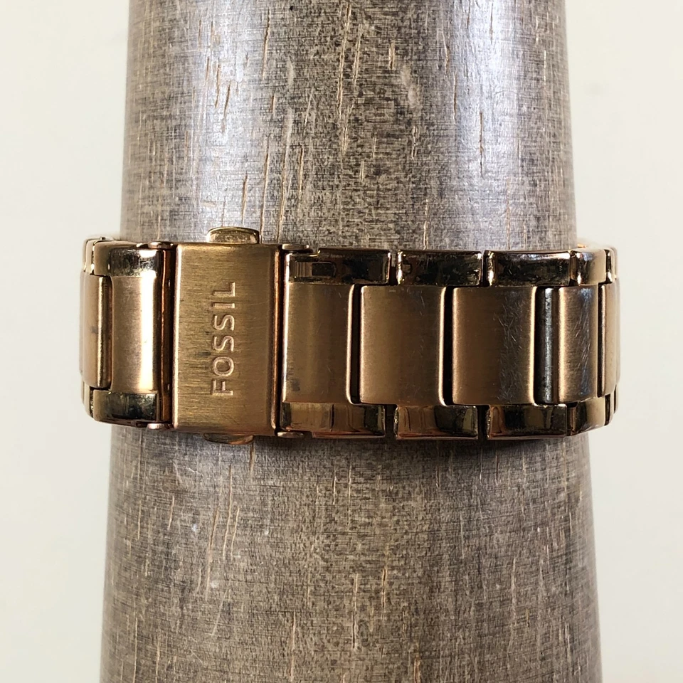 Fossil女式BQ1089铺路日日期金色石英表模拟40毫米手表7 1/4 — 第 4/4 张图片