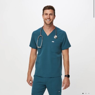 NWT Figs Men s Scrub Set: Leon Cargo Top & Tansen Slim Jogger Pant CRB Blue