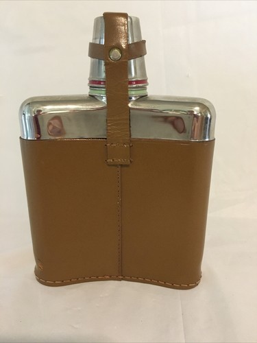 Unmarked Vintage Flask With Shot Glasses Collectible West Germany - Picture 3 of 15