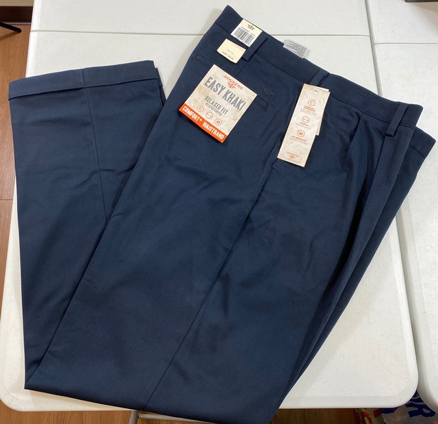 dockers pleated cuffed pants