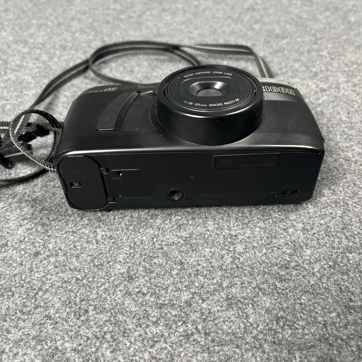 RICOH SHOTMASTER ZOOM III P DATE 3 38-105MM 35mm Point and Shoot